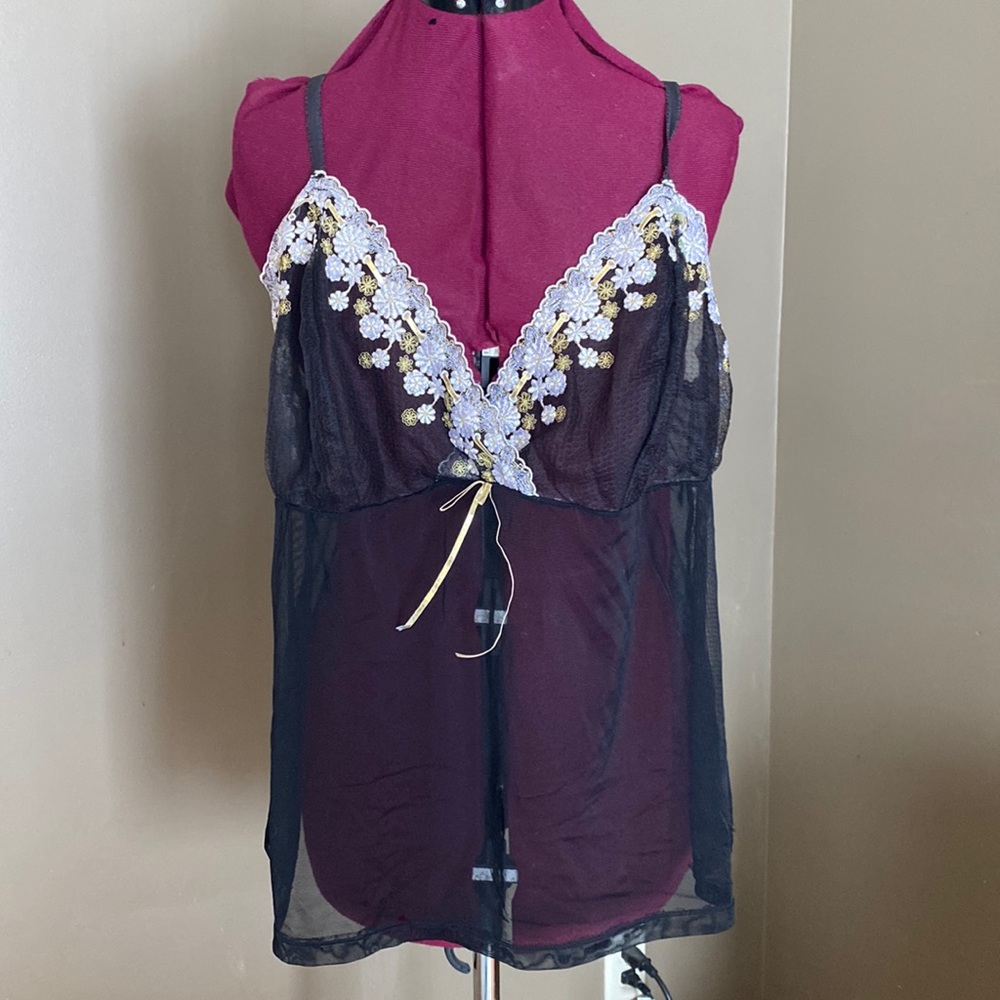 Cacique Black and Gold Floral Embroidered Chemise (Size 22/24)